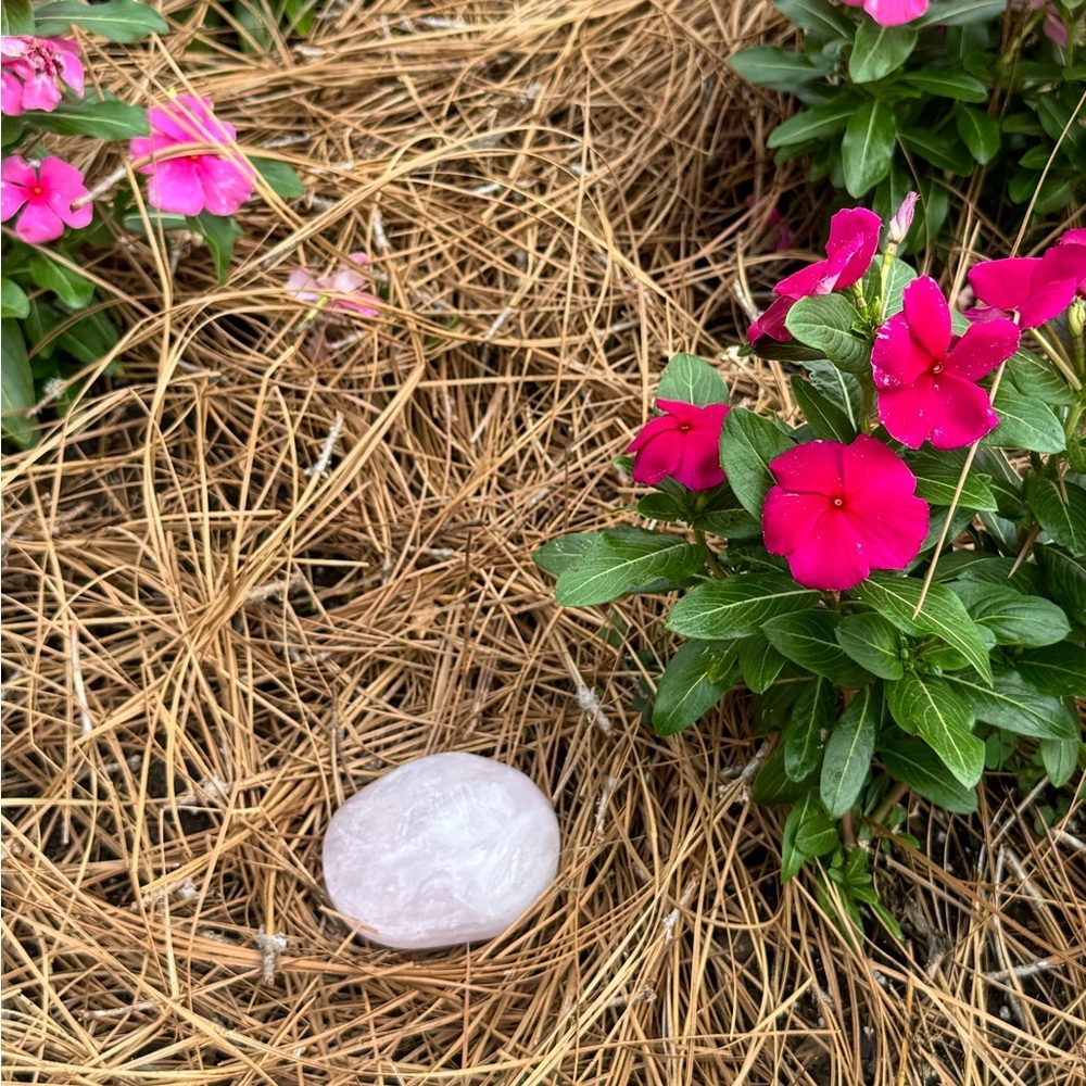 Rose Quartz‎ mighty gem